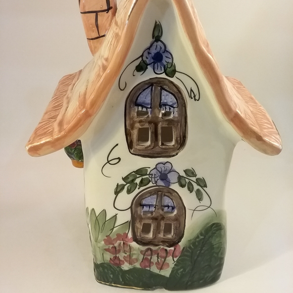 Ceramic Cottzge House Garden Flowers House - Picture 5 of 9